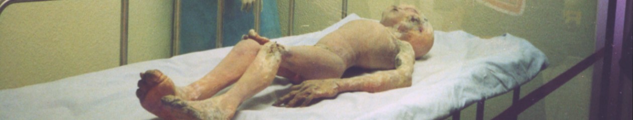 cropped-Roswell_UFO_Museum_5527823449.jpg